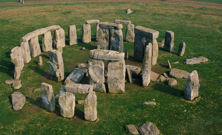 Stonehenge tenía una gran acústica para amplificar voces y mejorar el sonido de música Stonehenge tenía una gran acústica para amplificar voces y mejorar el sonido de música