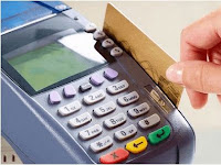 Alat pembayaran dalam jual beli online lokal dan internasional .