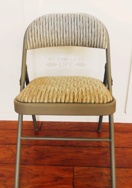 Cute DIY Folding Chairs Makeover