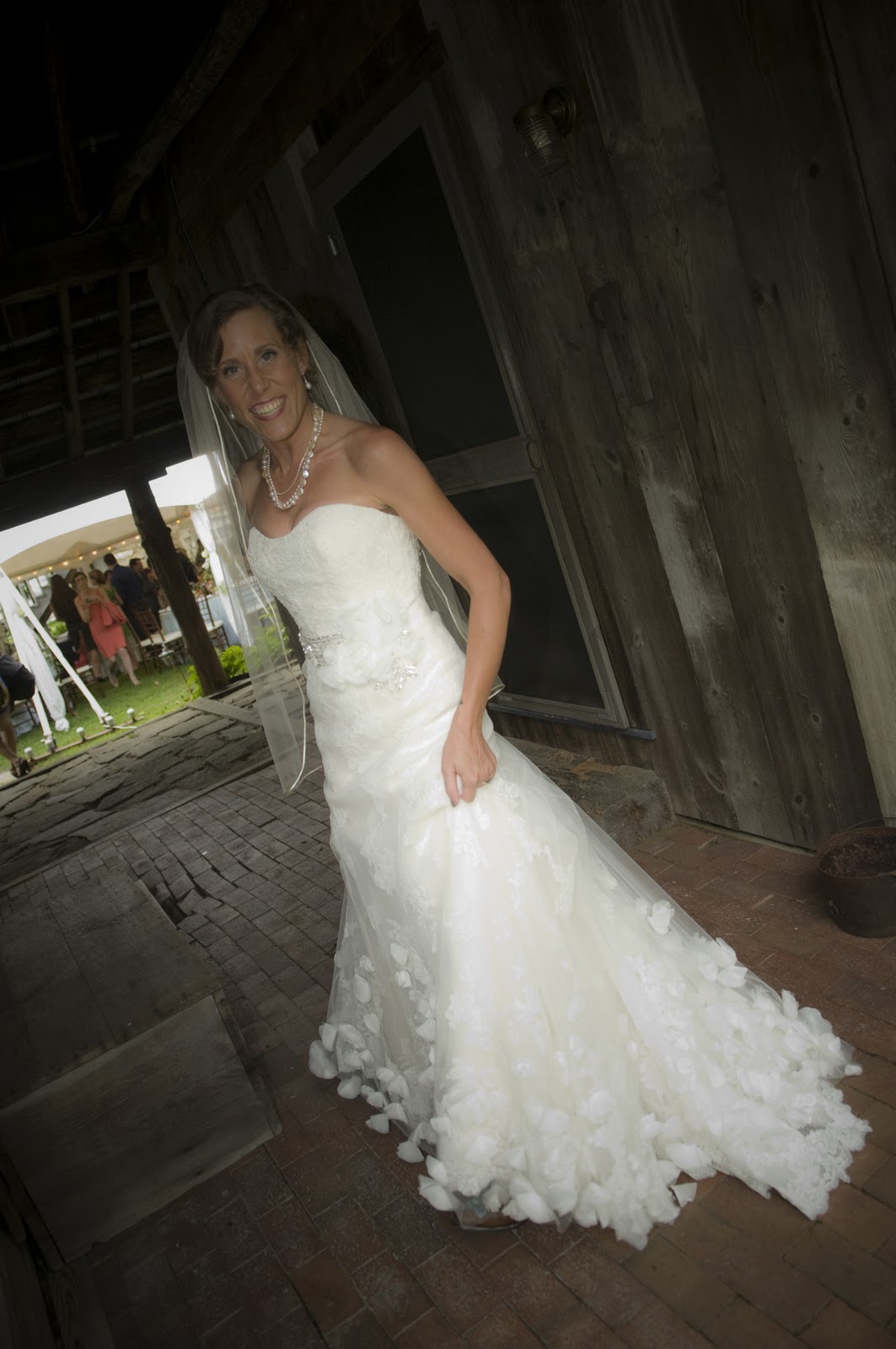 The Discriminating Bride: Jen Rapp