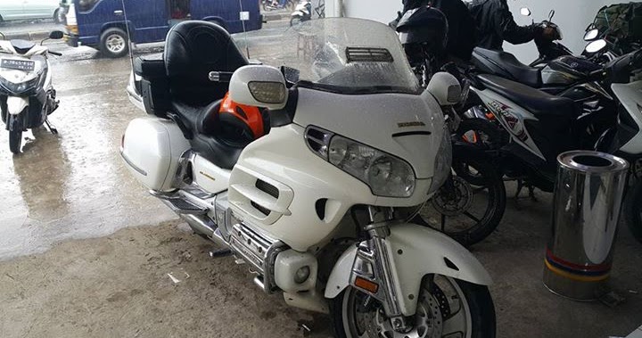 Forsale Honda  Goldwing  1800cc JAKARTA LAPAK MOTOR 