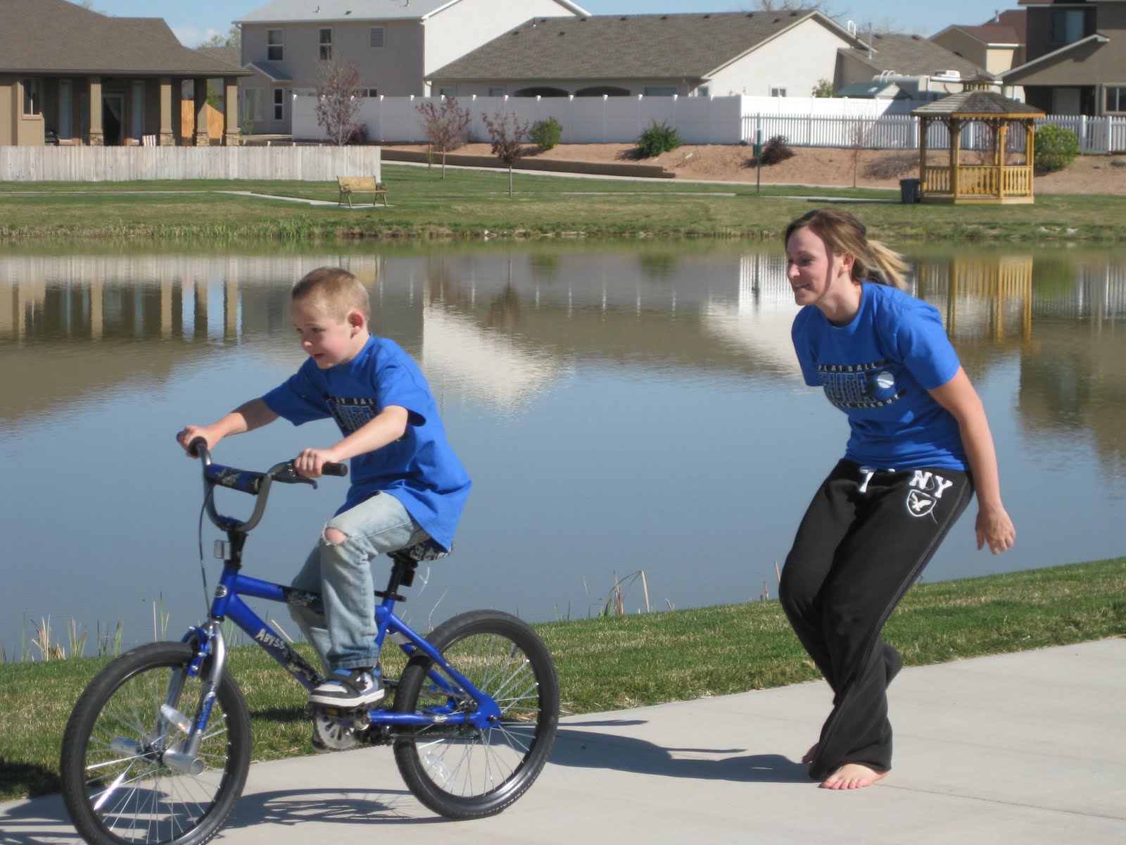 The Blair's Taking off the training wheels!!