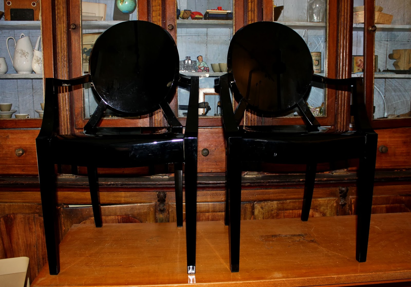 VINTAGE 4P. Tu tienda de muebles vintage en Madrid.: Mobiliario vintage