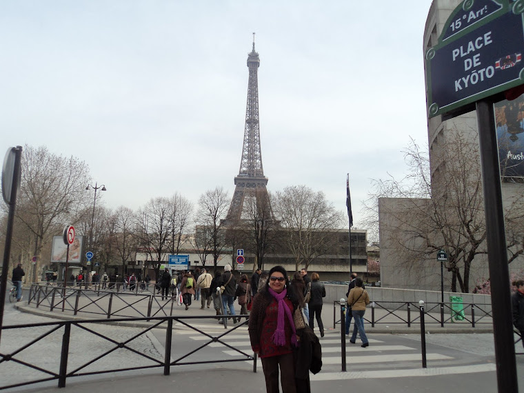 PARIS TOUR EIFFEL