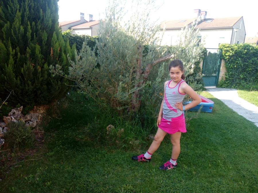 ropa deportiva para niña