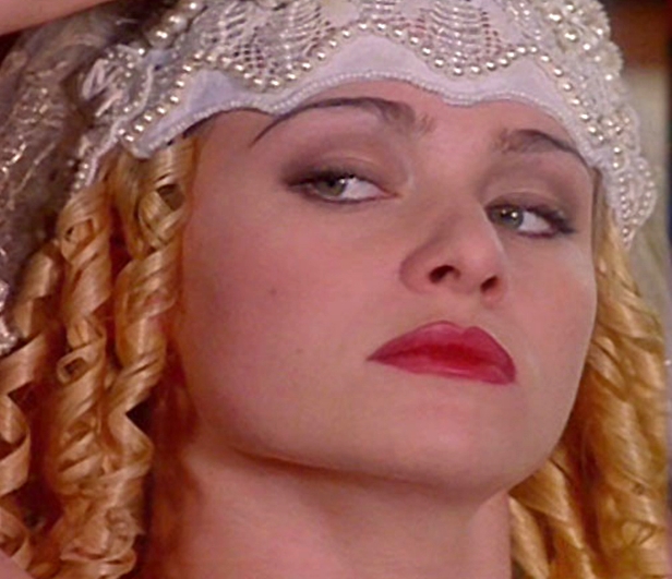 Hairstyle Nudes: Portia De Rossi ("Ally McBeal")