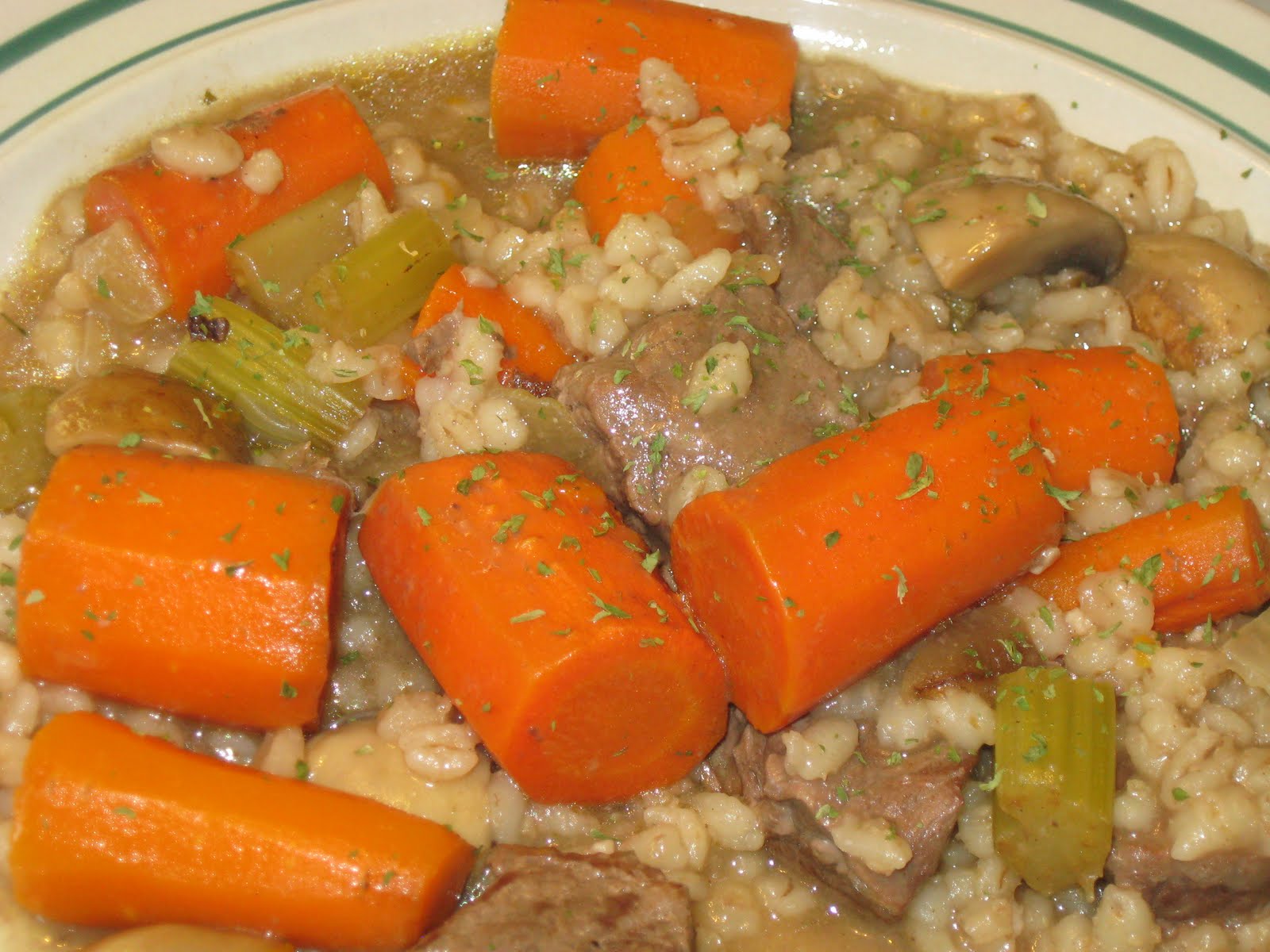 Qu'estce qui mijote chez Nance Mijoté de boeuf et légumes à
