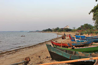 pantai teluk awur jepara