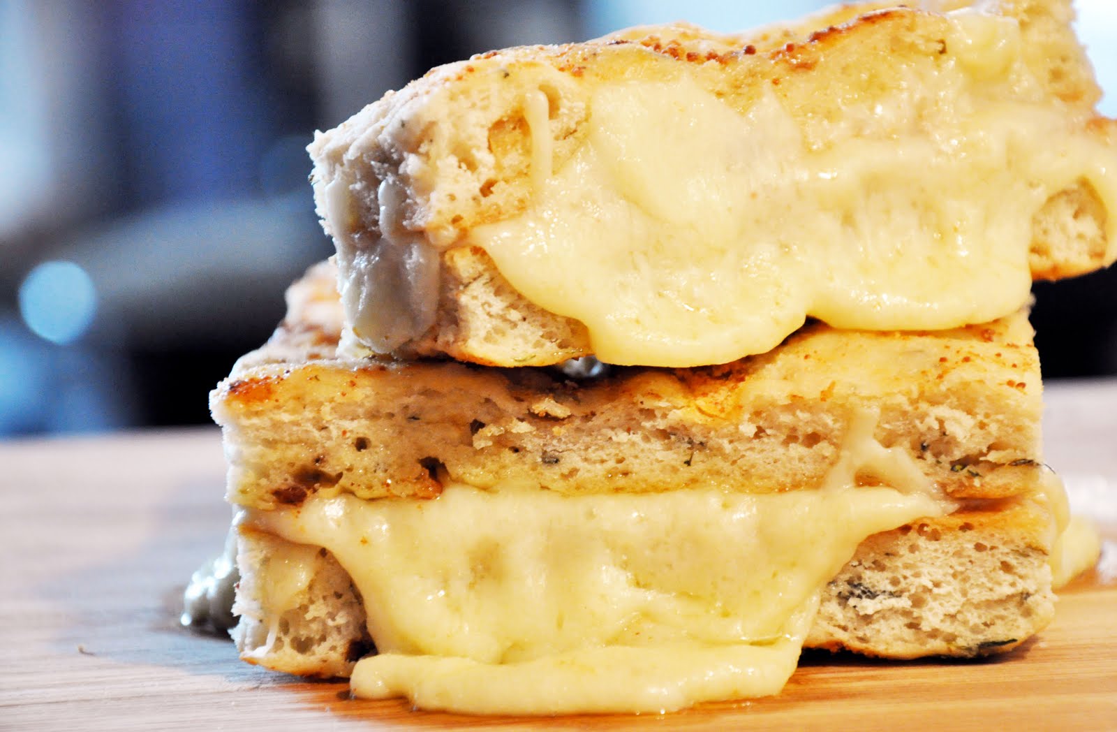 tsukurikata grilled gruyere cheese sandwich on garlic and herb