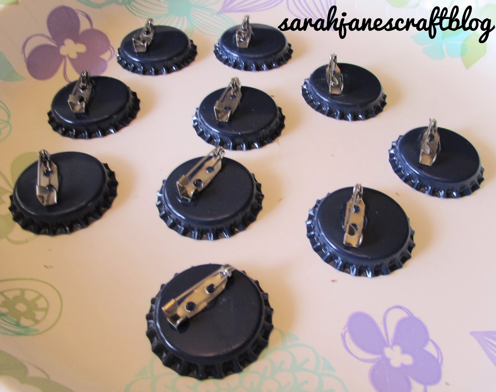 Patriotic Bottle Cap Buttons