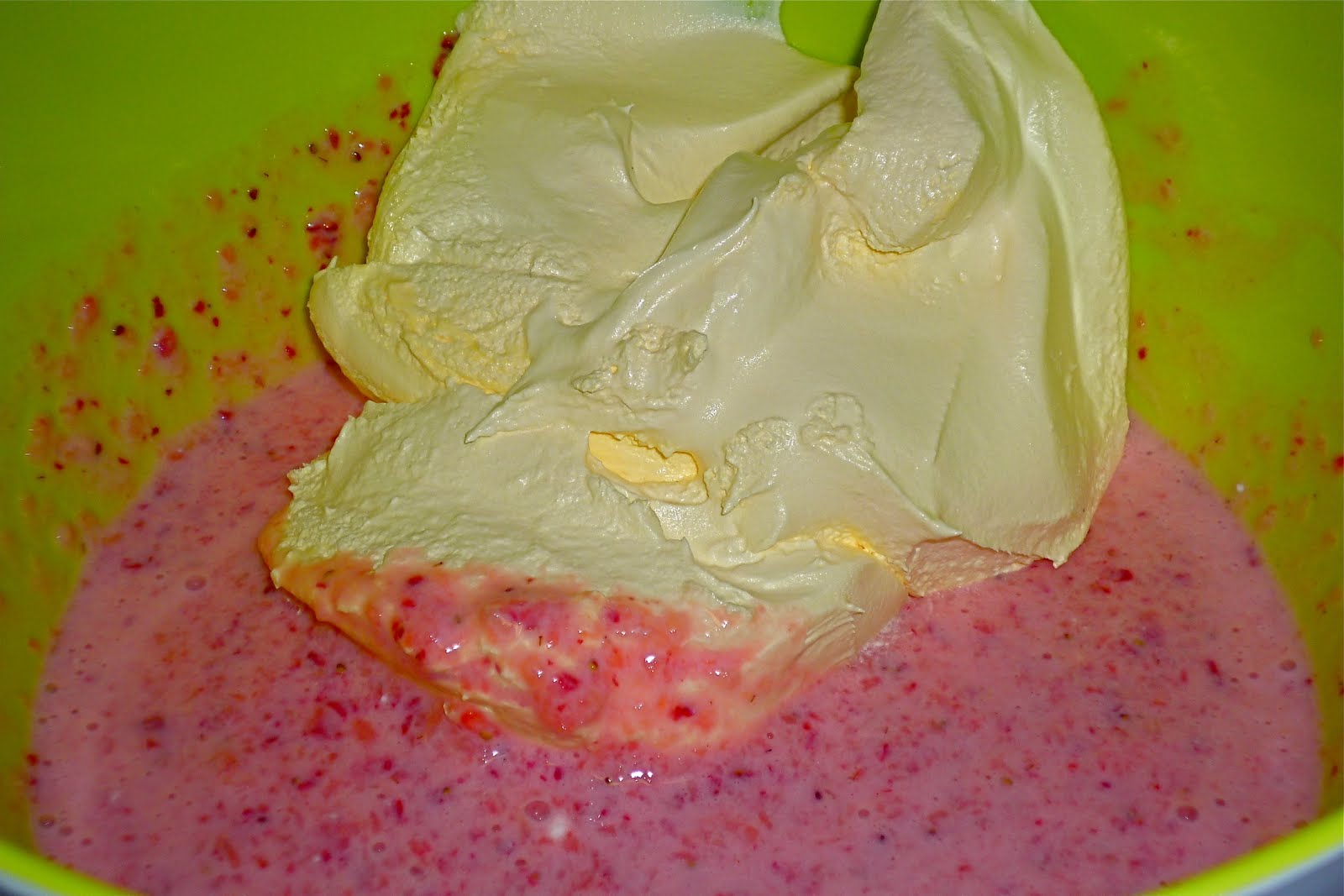 The Weekend Gourmet Frozen StrawberryGrand Marnier Mousse