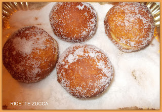 bomboloni alla crema