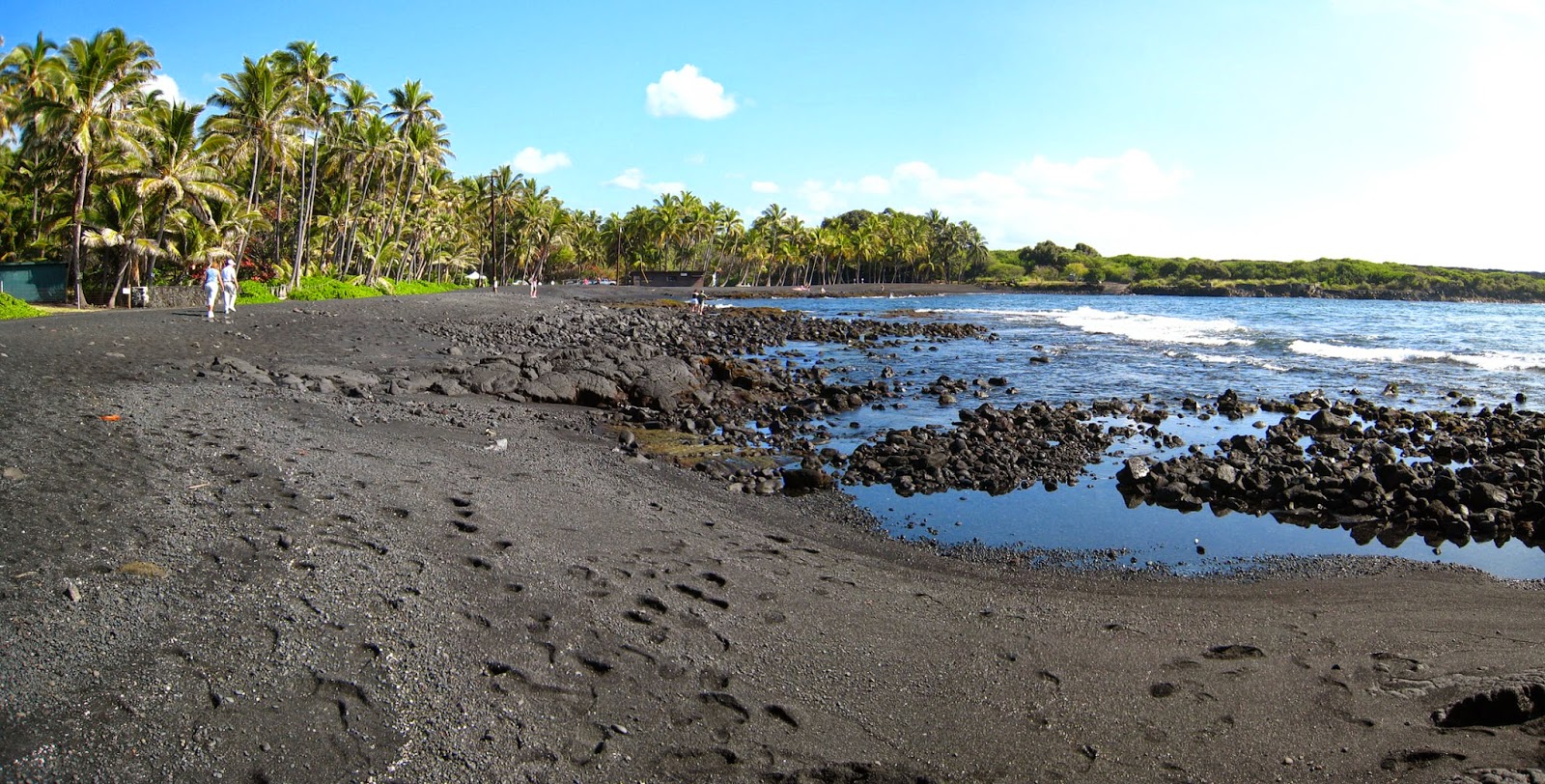 Черный пляж гавайи