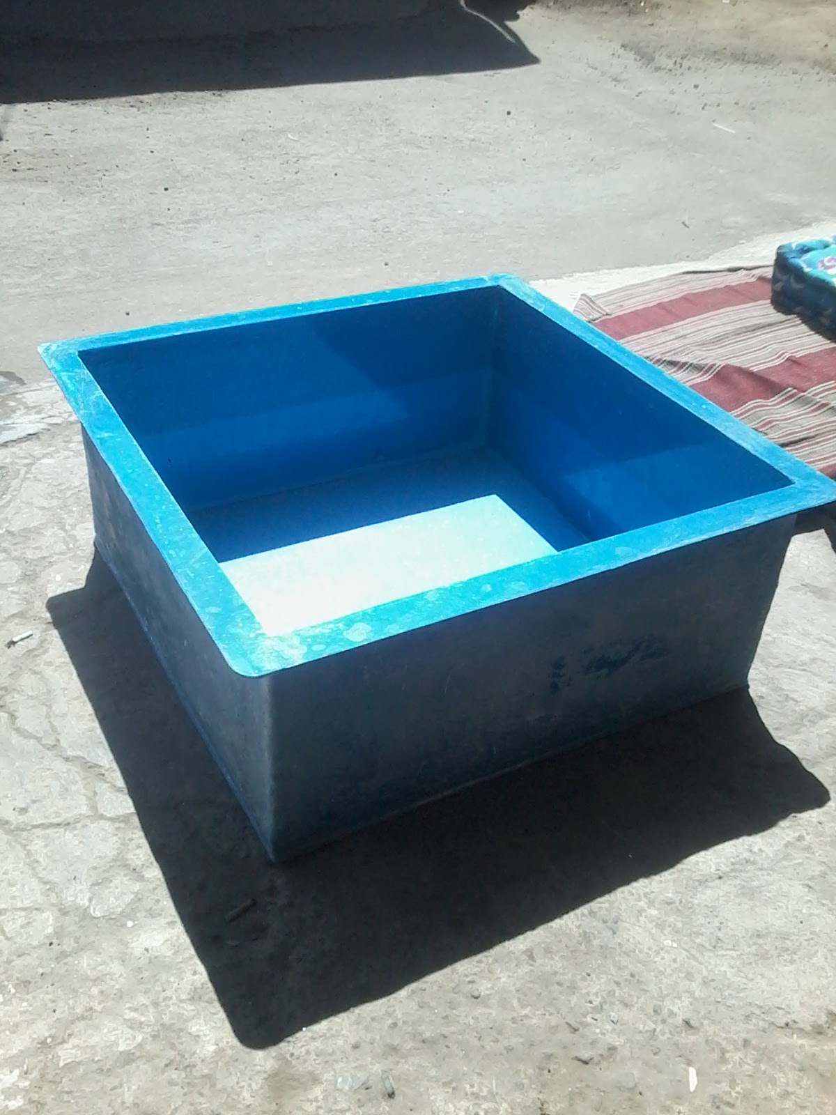 Jual bikin produk dari fiberglass dan menerima jasa bikin 