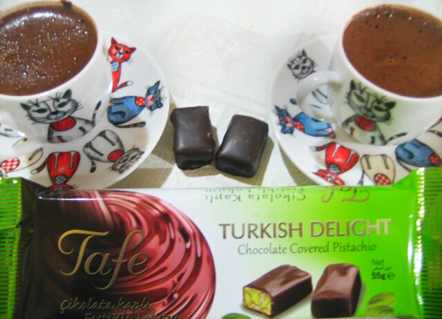 TAFE GIDA ÇİKOLATA KAPLI FISTIKLI LOKUM Sevdaninzillisi Kozmetik Blogu