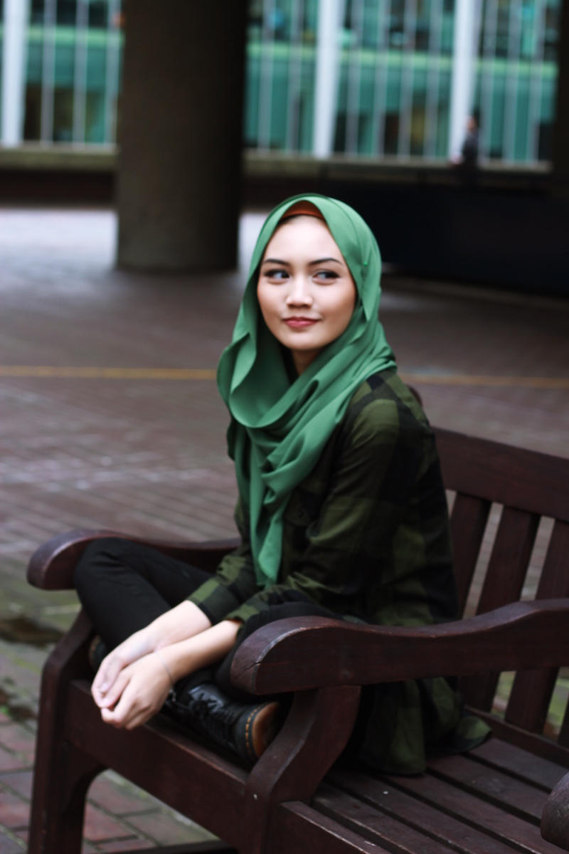 Bash Harry, Brunei UK Beauty, Fashion Life & Style Hijabi Blogger 
