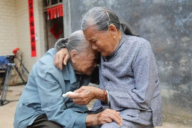 Separated Because of the War For 79 Years, Two Brothers Finally Meet Again Separated Because of the War For 79 Years, Two Brothers Finally Meet Again