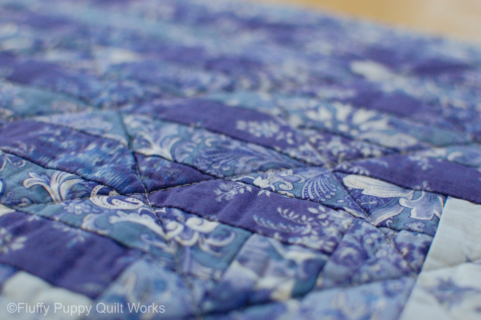 Fluffy Puppy Quilt Works Giant Log Cabin Quilt Block Printable PDF Pattern and Tutorial