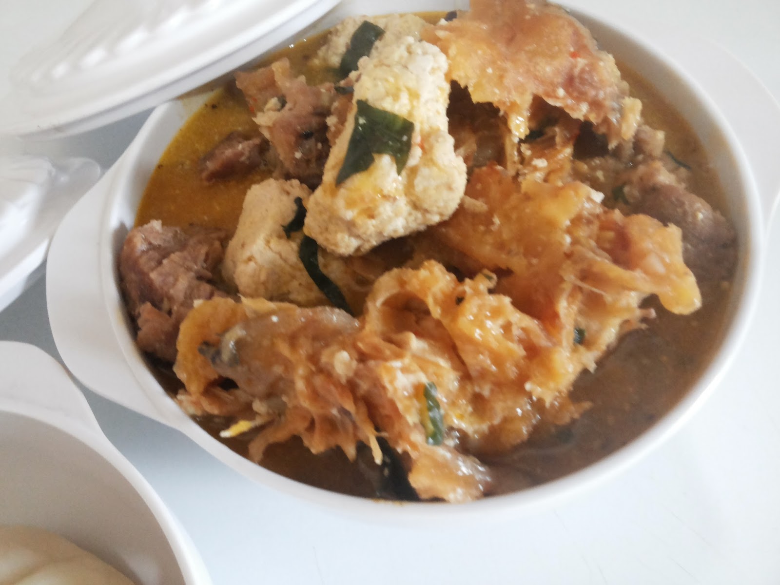 How To Cook Nigerian White Soup With Melon Lumps