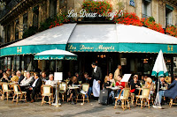 Restaurant Les Deux Magots, a París.