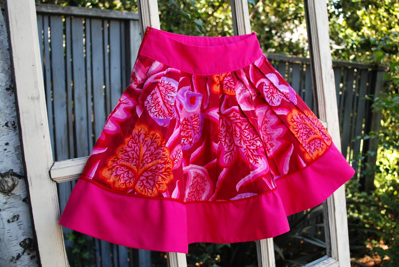 The Origami Fan Skirt: A Tutorial - welcometothemousehouse.com