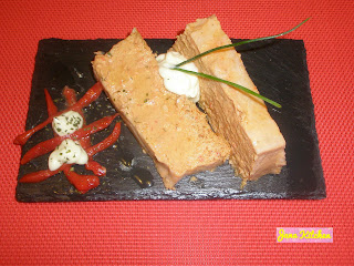  Paté de atún y pimientos asados 