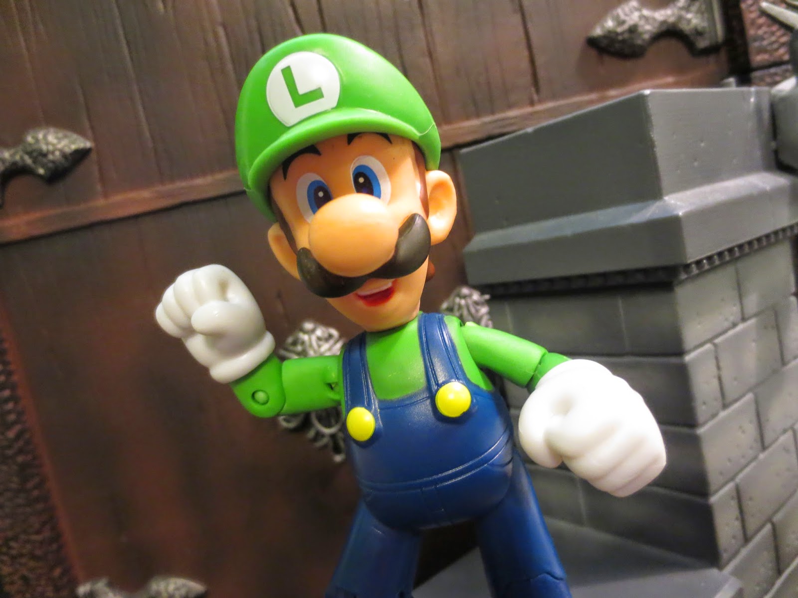 Action Figure Barbecue Action Figure Review Luigi from World of Nintendo by Jakks Pacific