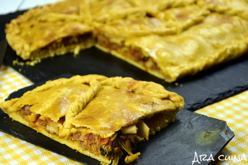 Ara cuina Empanada de fruits de mar