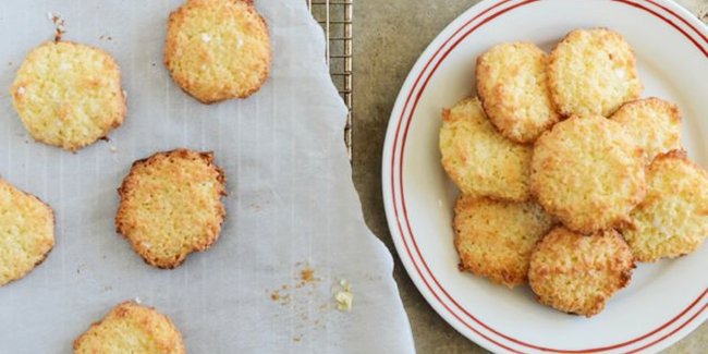 Kue sagon kelapa Kue sagon kelapa