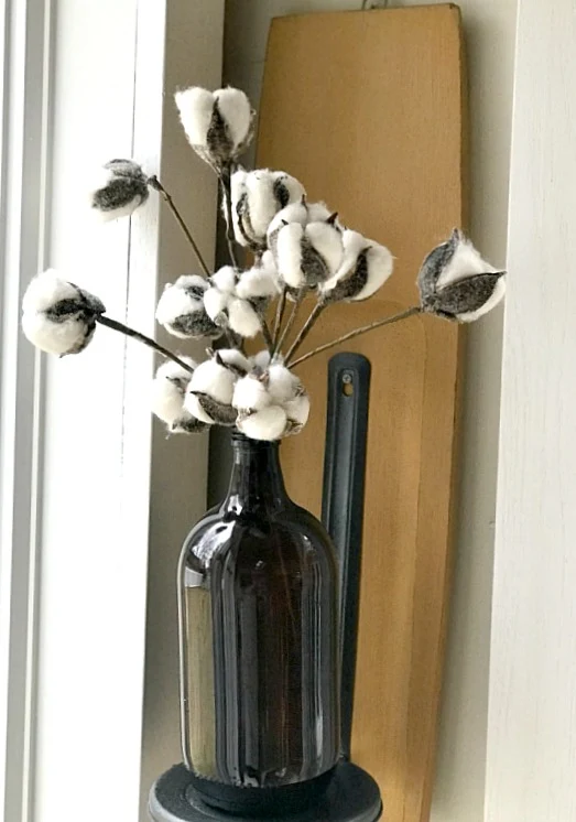 Recycled bottles with cotton stems