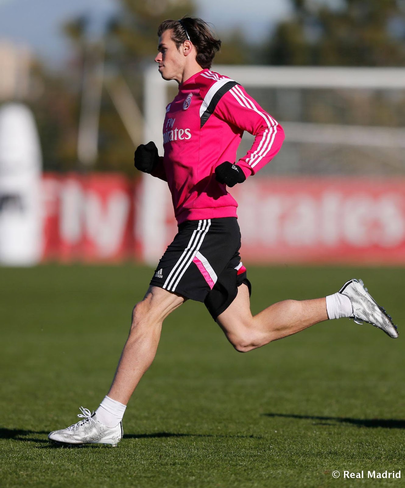Gareth Bale Trains in Adidas F50 Adizero 2015 Footy Headlines