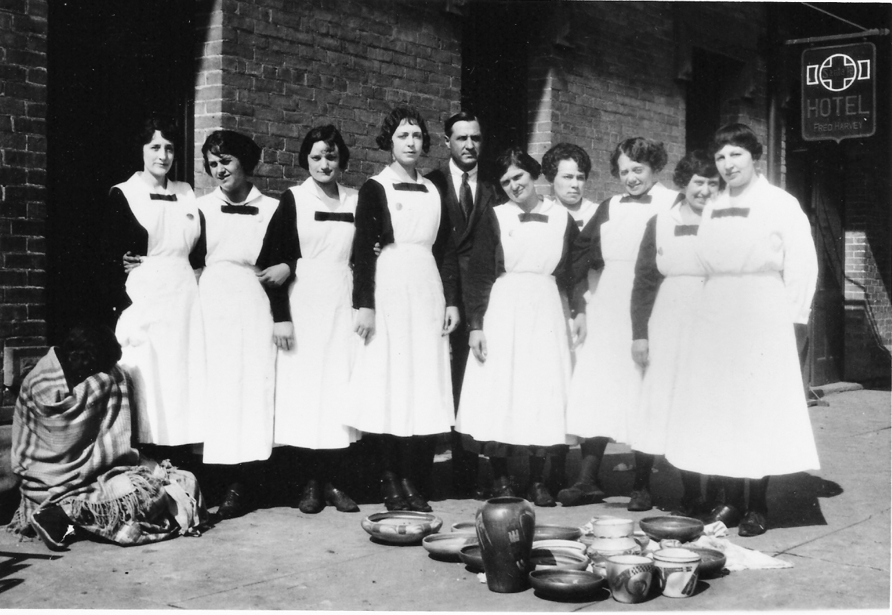 Rim Country Gazette Big grand opening of women's exhibit in Winslow