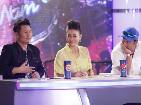 Quán quân Sao mai Thanh Huyền bị Bằng Kiều chê 'dở tệ' tại Vietnam Idol - Ảnh 2 Quan quan Sao mai Thanh Huyen bi Bang Kieu che 'do te' tai Vietnam Idol - Anh 2