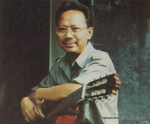 Lirik Lagu Masih Ada Waktu - Ebiet G Ade | Mabes Lirik