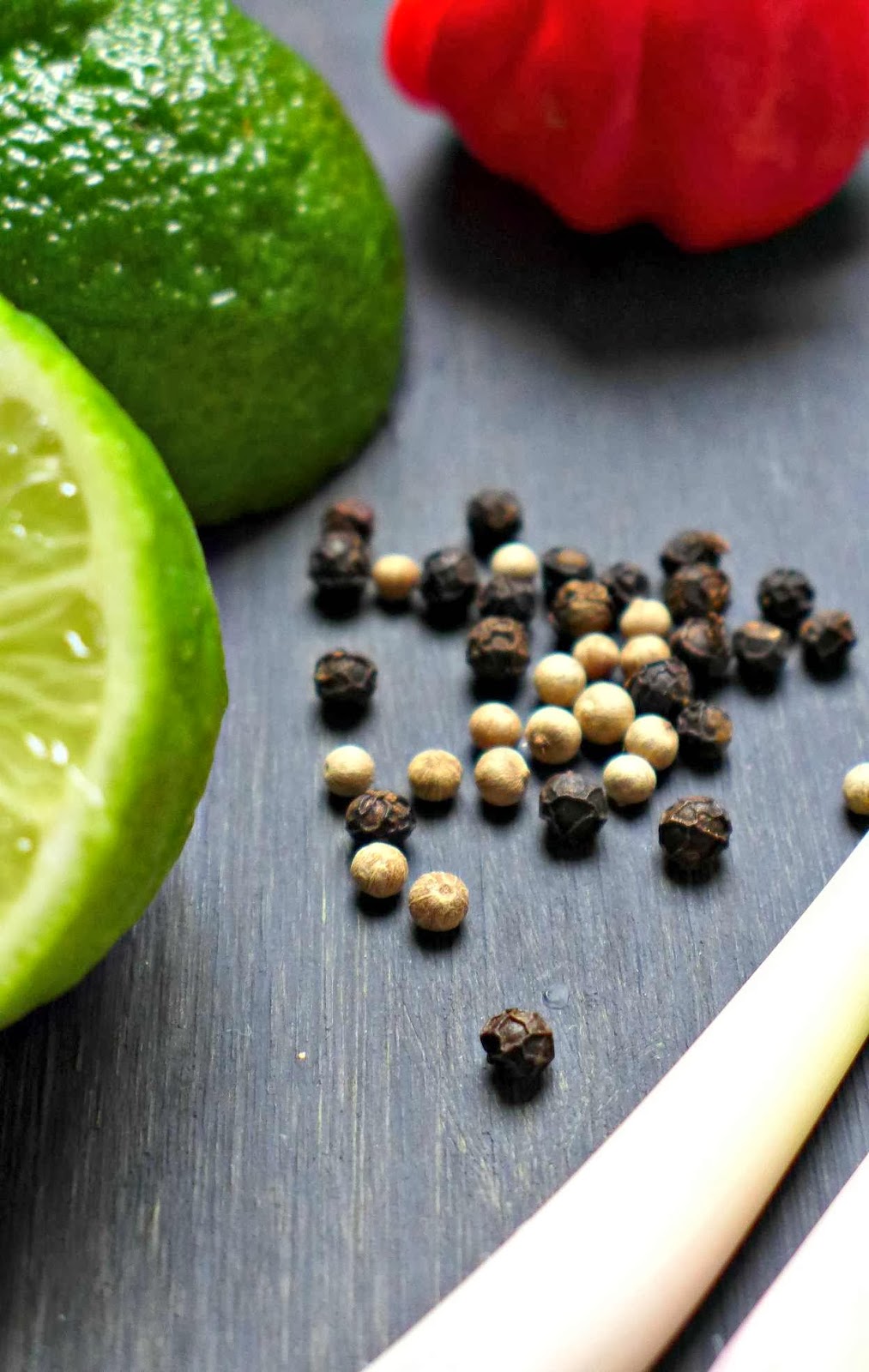 Boeuf grillé, sauce Lok Lak au poivre de Kampot (Cambodge)
