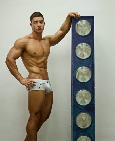 мальчик жигало. мальчики по вызову сочи. парни по вызову сочи. парни по вызову сочи. элитные мужчины на ночь.