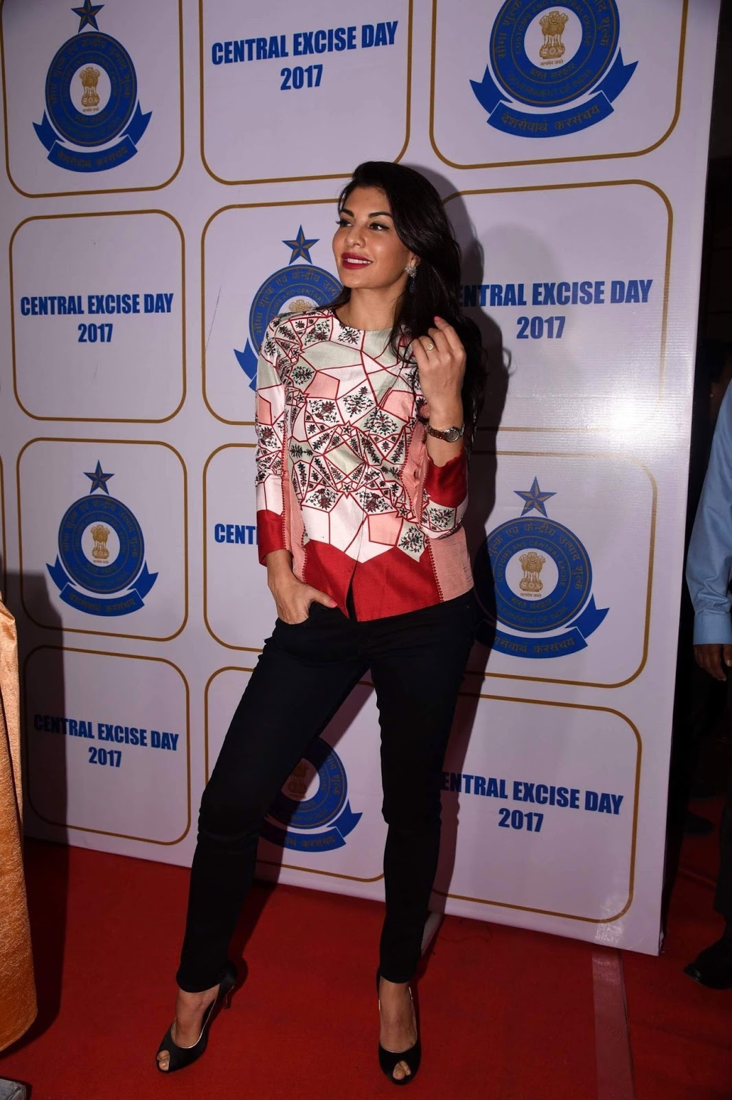 Jacqueline Fernandez Looks Super Hot At The Annual Central Excise Day Celebration in Mumbai