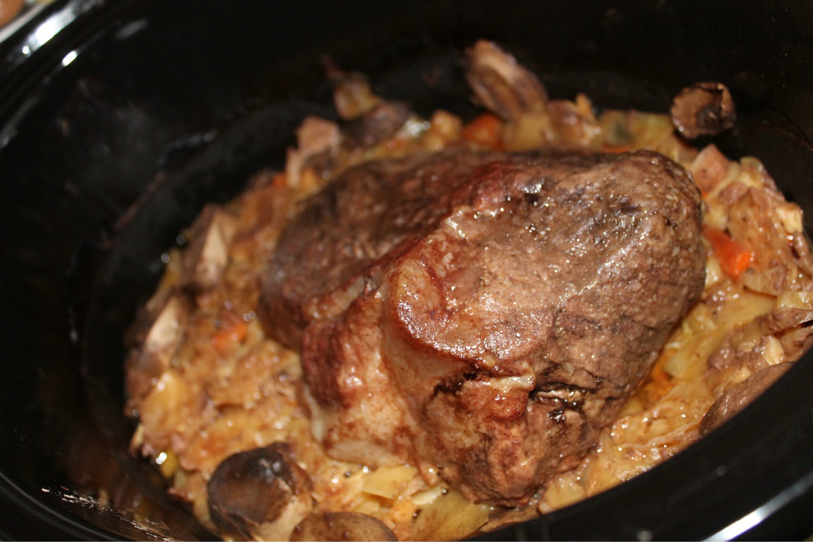 Comida es Divertida CiderWhiskey Pot Roast