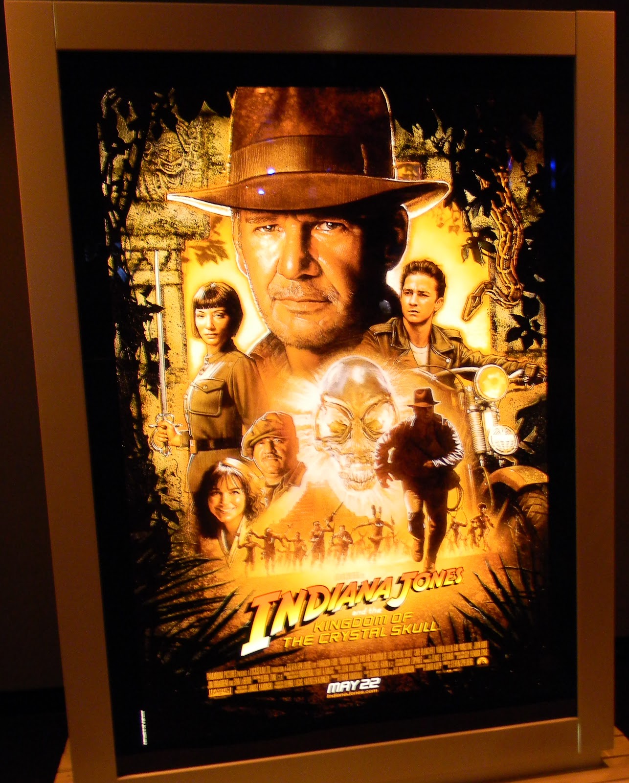 Индиана джонс 4 буквы. Индиана джонс 4 буквы. Индиана джонс поиск хрустального черепа. Индиана джонс 4. С.
