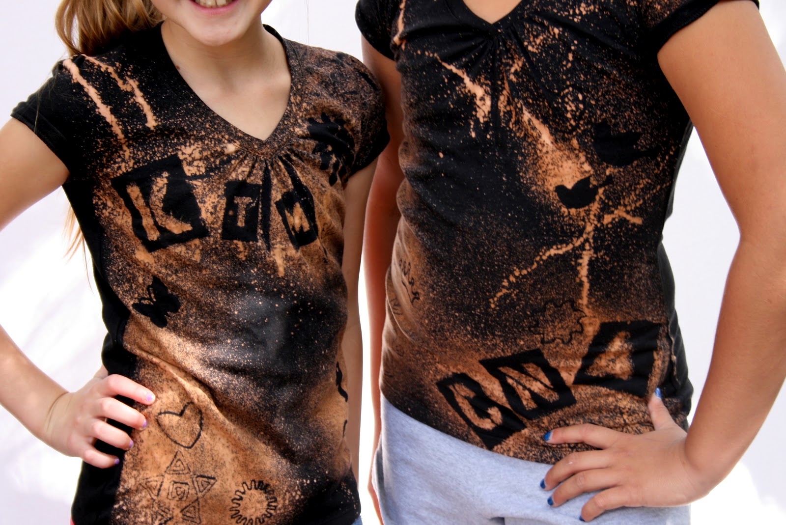 Bunches and Bits Bleach Art TShirts