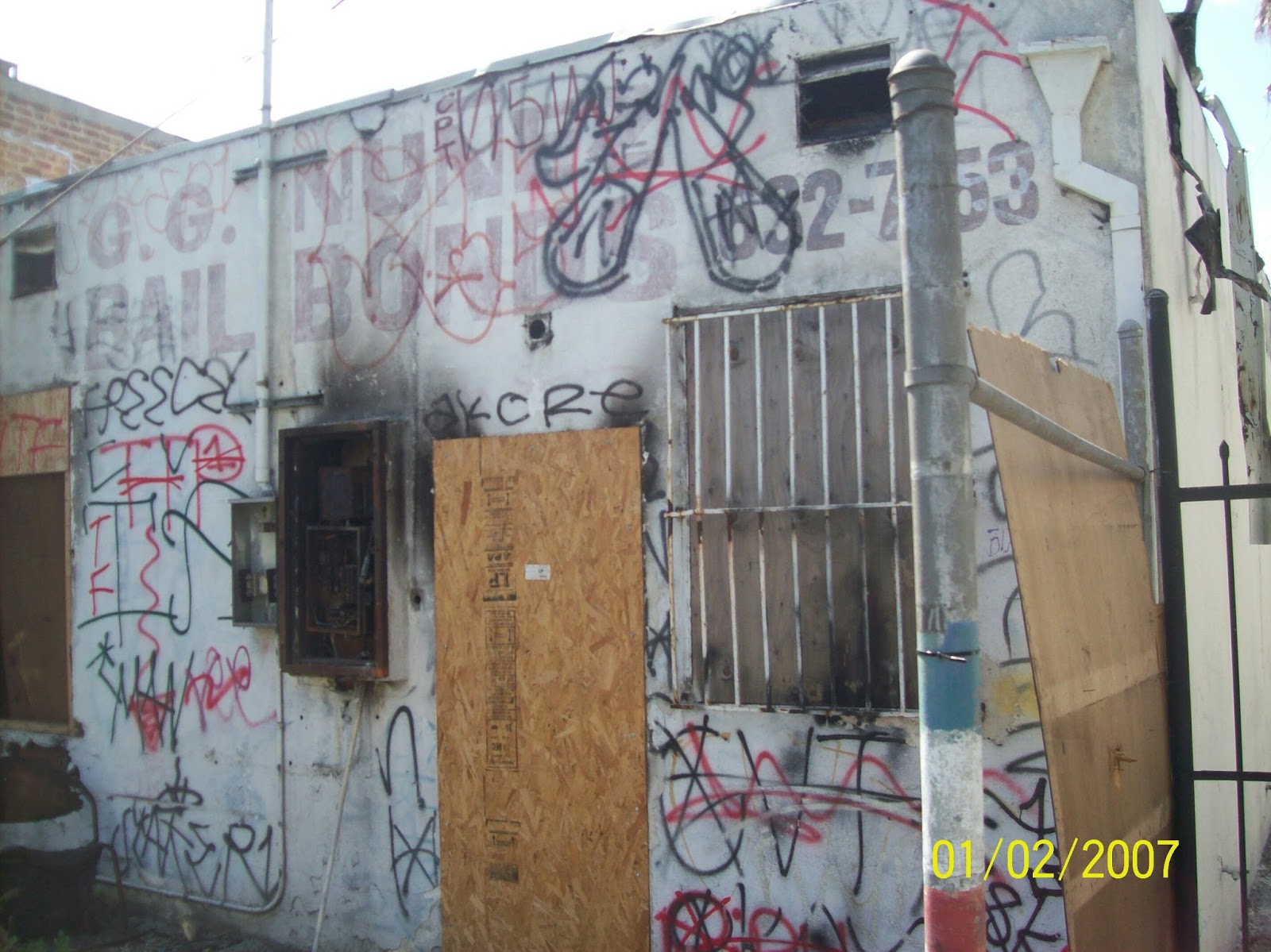 sureno 13 gangs graffiti Compton varrio tortilla flats 13 ( CVTF13 )
