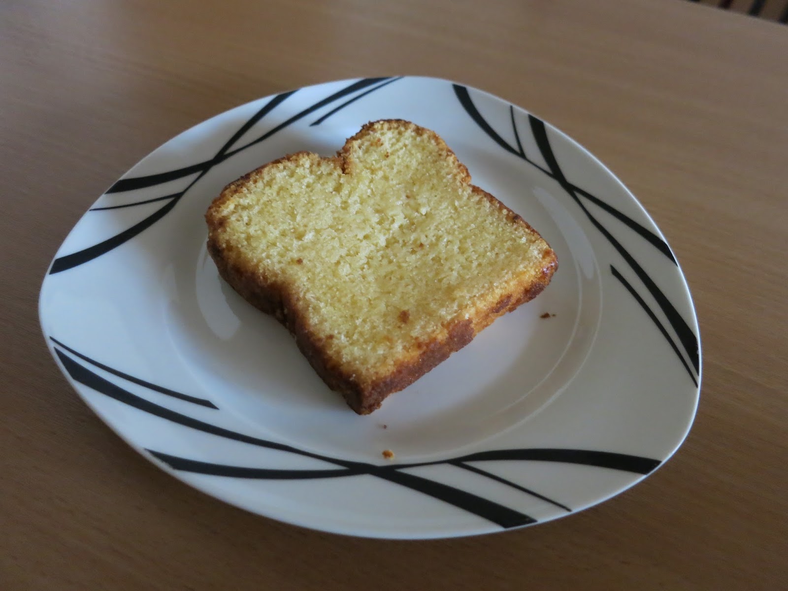 Der beste und saftigste trockene Kuchen: Eierlikörkuchen