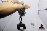 Jual alat sulap borgol jempol Jual alat sulap borgol jempol