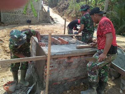 INILAH BUKTI BERSATUNYA TNI DENGAN RAKYAT