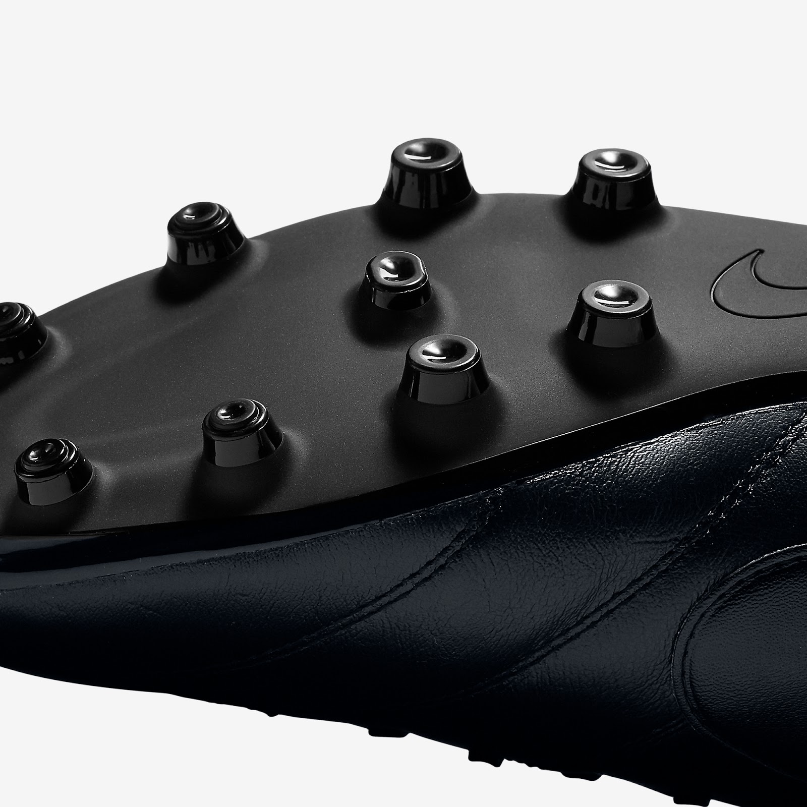 blackout nike premier