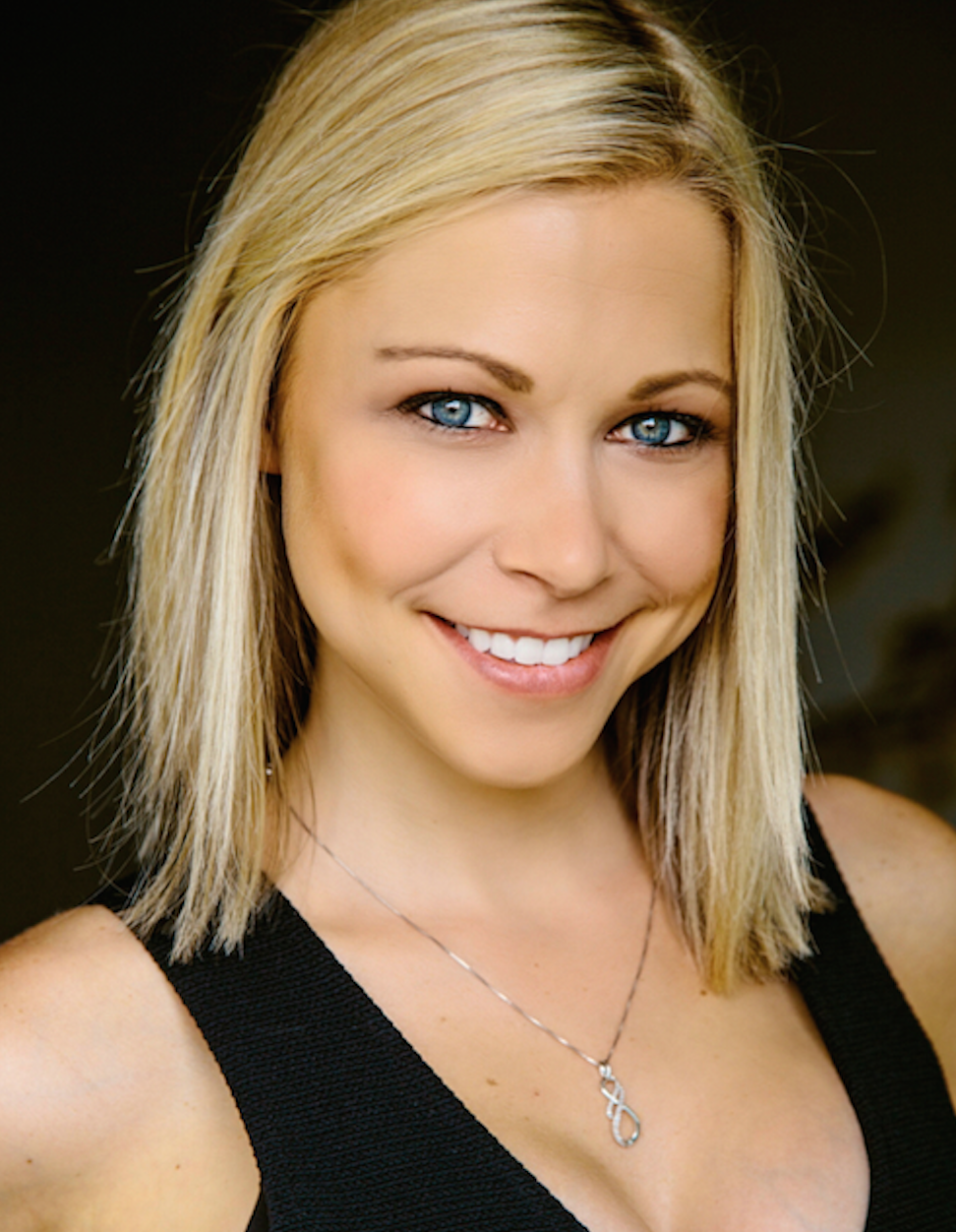 It's Your Life: GiGi Eats Celebrities