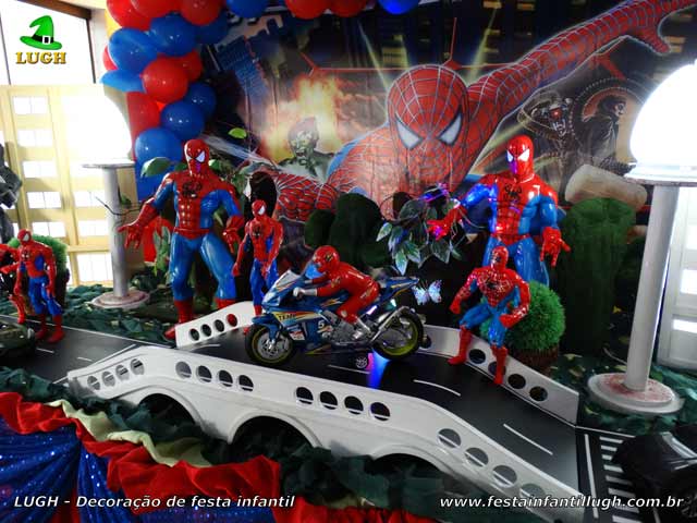 Decoração da mesa temática luxo do Homem Aranha para aniversário infantil Decoração da mesa luxo tema do Homem Aranha para aniversário infantil