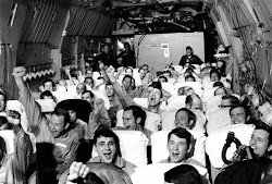 First Flight of POWs from Vietnam
