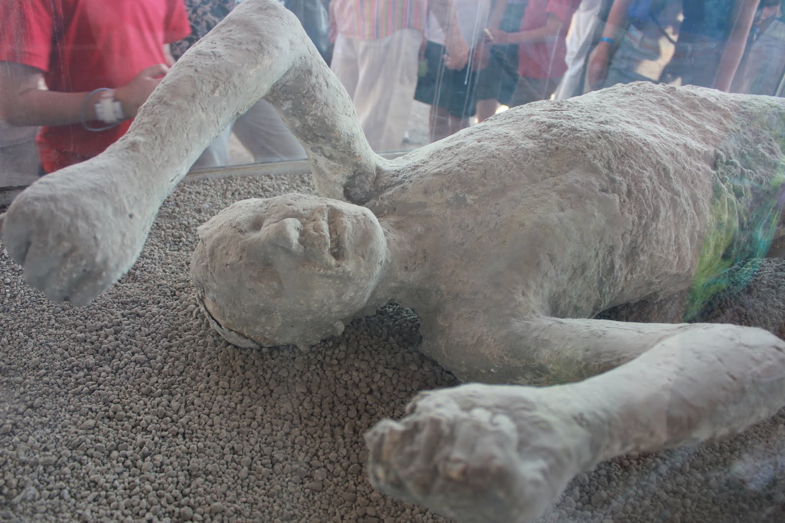 The Starrett Boys take on The World Pompeii by all all