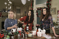 Mila Kunis, Kristen Bell and Kathryn Hahn in A Bad Moms Christmas (7)